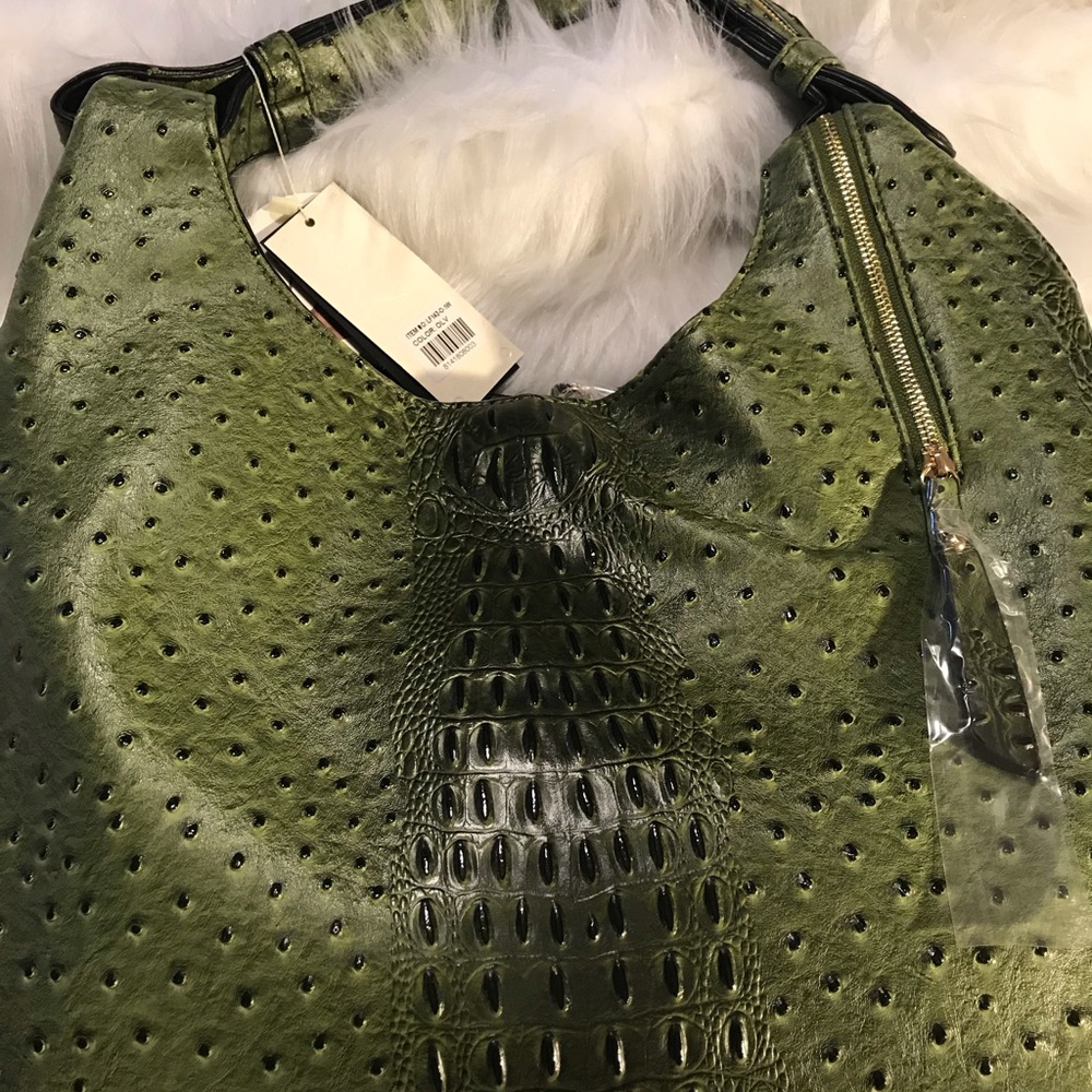 💜💜NEW 3-1 Reptile Bag♥️♥️